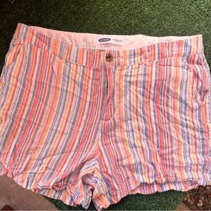 🆕 Women’s Old Navy Women's Striped Shorts